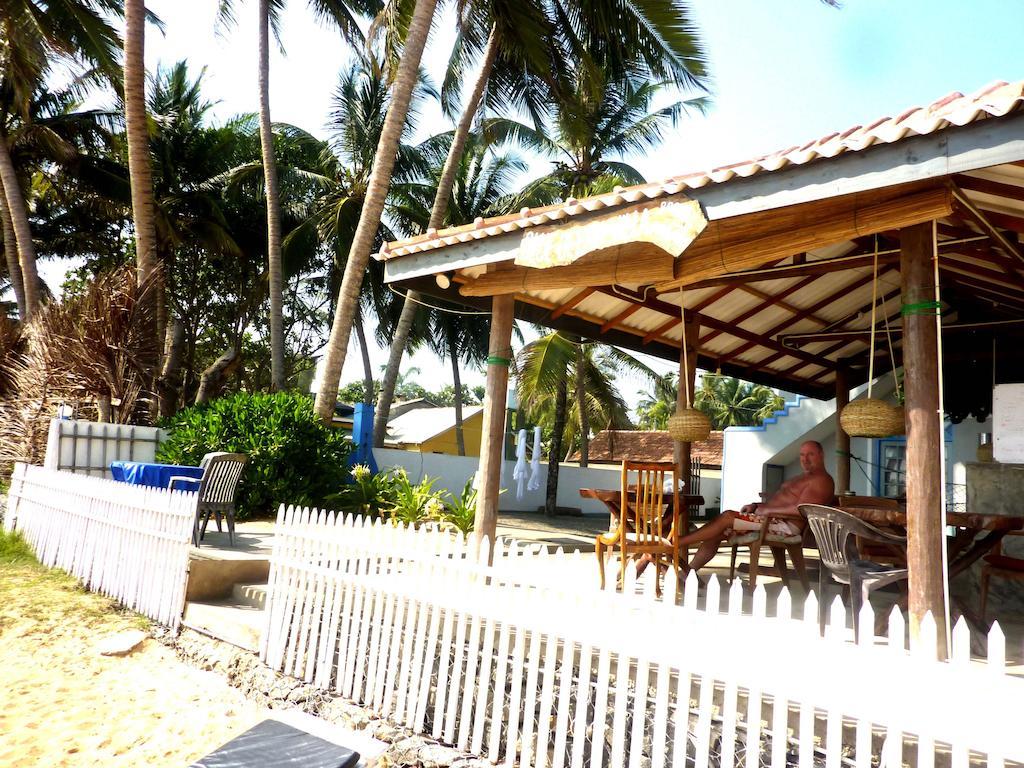 Blue Ocean Villa Hikkaduwa Kültér fotó